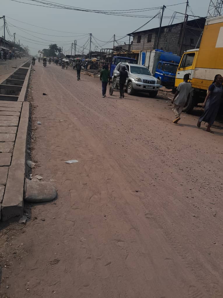 Kinshasa : Interruption des travaux de construction de l’avenue Roi Baudouin à Masina